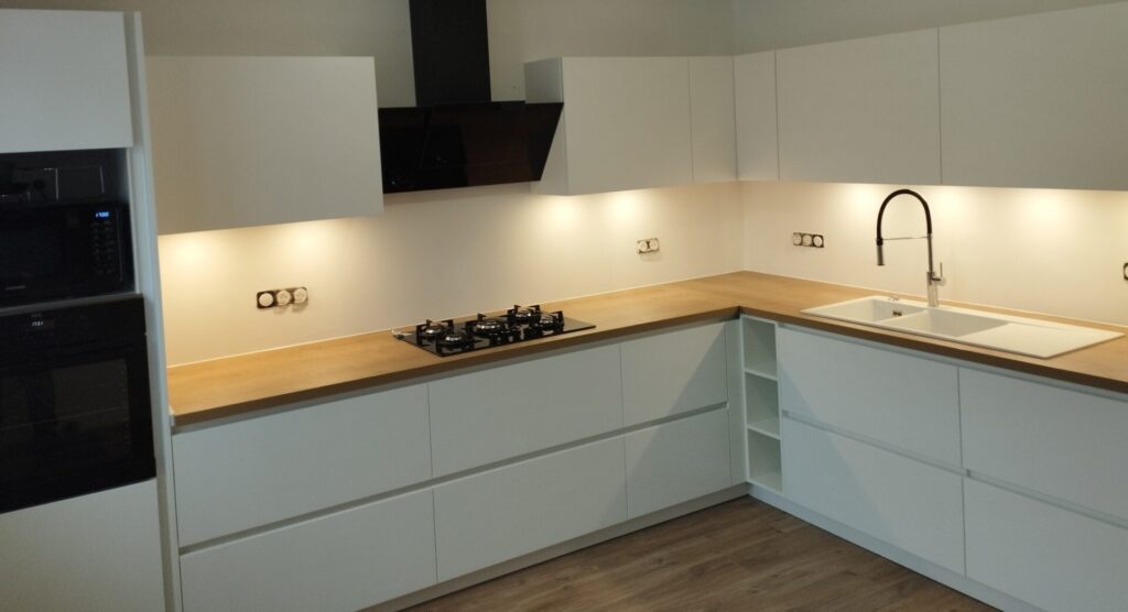 Cuisine sur-mesure : allier design et fonctionnalité